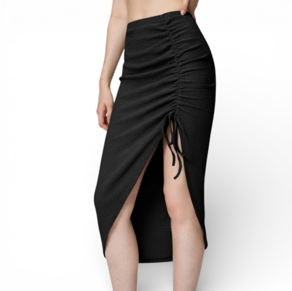Cider Black Textured Midi Drawstring Ruched Skirt